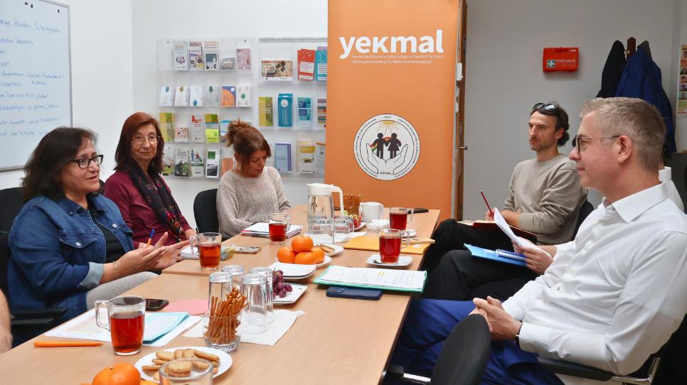 Yekmal im Gespr&auml;ch mit Stefan Evers (CDU) (2).png